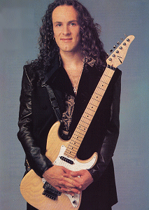 Vivian Campbell 1992 by Ross Halfin.