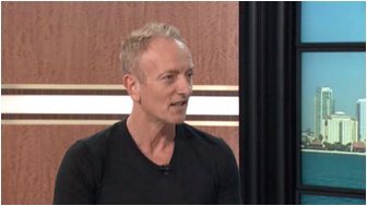 Phil Collen 2012.