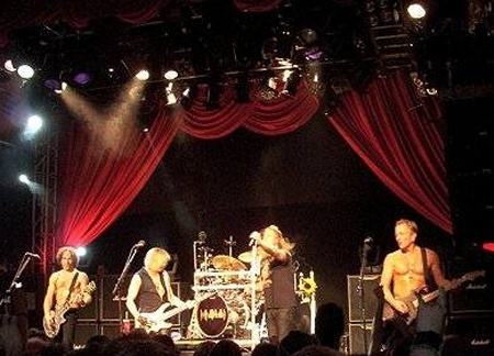Def Leppard News